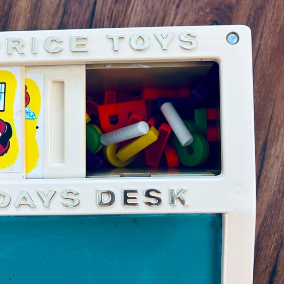 Vintage 1972 Fisher-Price School Days Desk - Picture 6 of 16